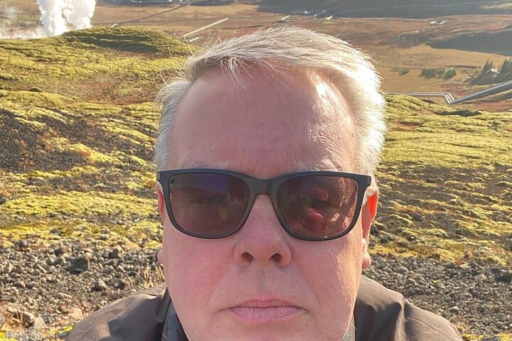 Private Golden Circle Tour from Reykjavík: Thingvellir, Geysir, Gullfoss & Kerið photo 6