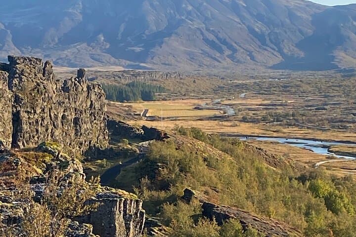 Private Golden Circle Tour from Reykjavík: Thingvellir, Geysir, Gullfoss & Kerið photo 4