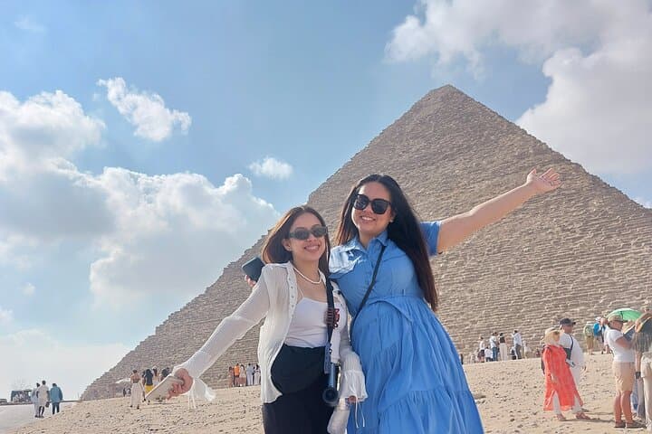 Giza Pyramids, Sphinx, Saqqara & Memphis Private Tour — Full-Day Cairo Excursion
