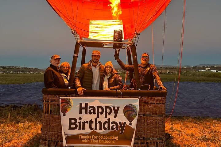 St. George Hot Air Balloon Ride Over Southern Utah Red Rocks photo 5