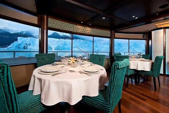Glaciers at Night: Overnight Cruise to Perito Moreno from El Calafate photo 6