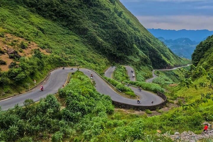 Ha Giang Loop Motorbike Tour: 5-Day Adventure through the Dong Van Plateau photo 5
