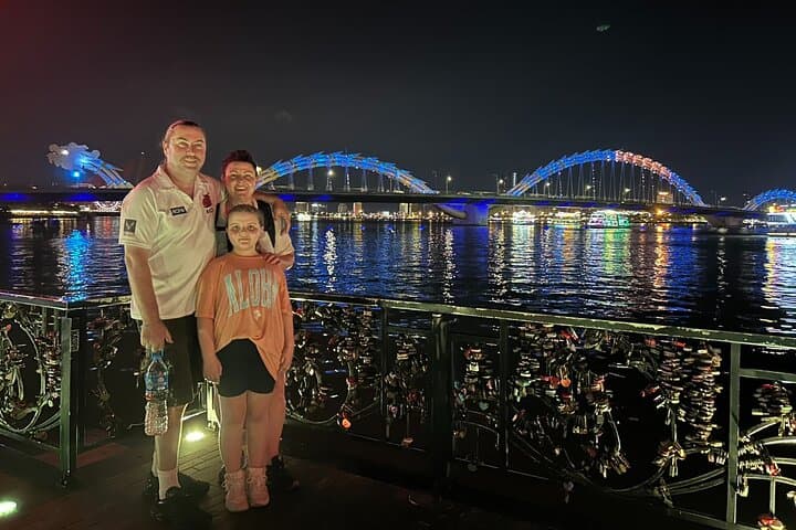 Da Nang Night Markets, Dragon Bridge & Han River Cruise: Evening Private Tour photo 2