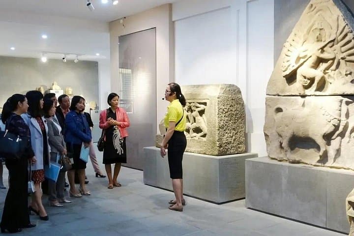 Half-Day Da Nang Highlights: Marble Mountains, Linh Ung Pagoda & Han Market photo 2