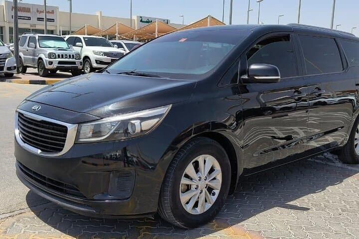 Private Chauffeur in Dubai: 7-Seater Car Service for Sightseeing & Transfers photo 2