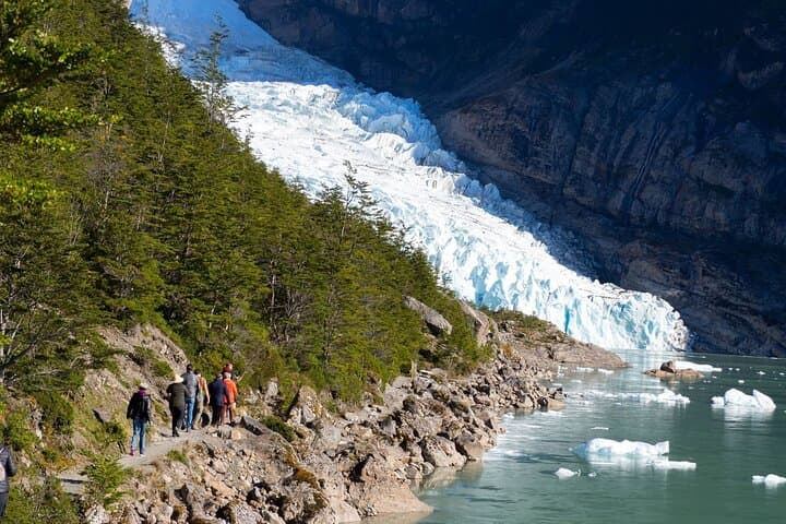 3-Day Patagonia Circuit: Torres del Paine, Balmaceda & Serrano Glaciers and Perito Moreno photo 3