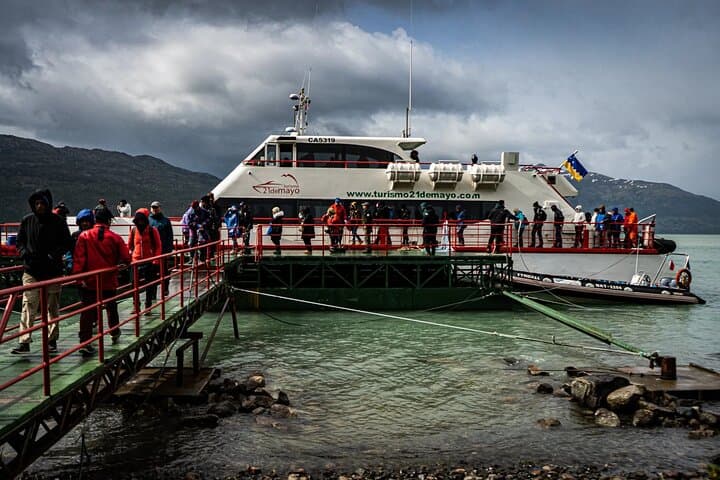 3-Day Patagonia Circuit: Torres del Paine, Balmaceda & Serrano Glaciers and Perito Moreno photo 4