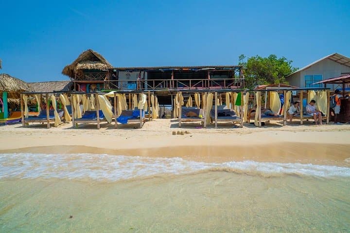 Rosario Islands Day Trip: Oceanarium, Snorkel the Plane Wreck & Playa Blanca Lunch photo 2