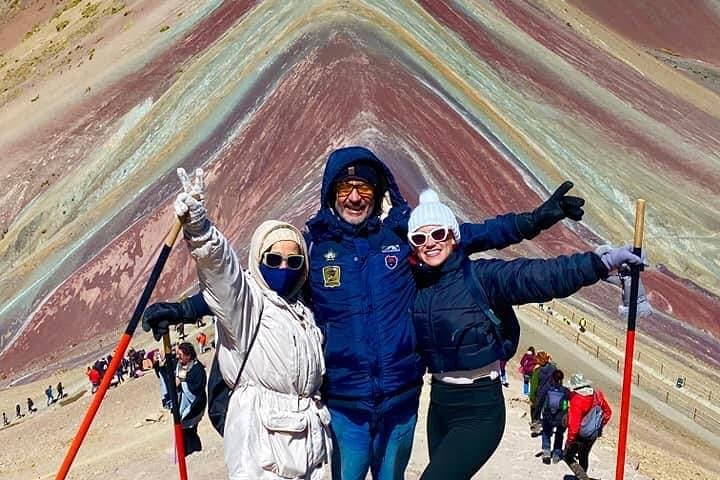 Rainbow Mountain Hike from Cusco: Vinicunca Day Tour with Buffet Meals photo 2