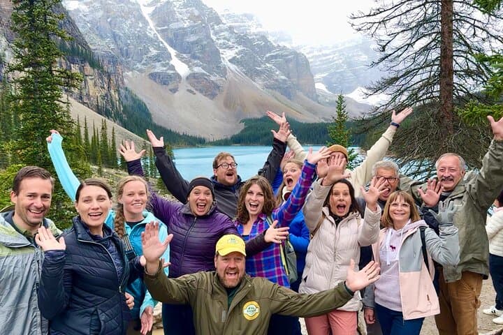 Best of Glaciers Day Tour from Calgary: Peyto, Bow, Emerald & Lake Louise
