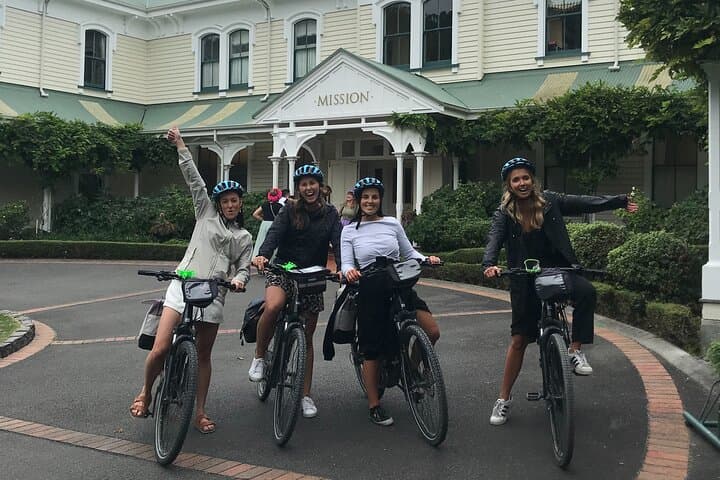 Napier Coastal Wine Cycle: Self-Guided Half-Day Ride to Hawke's Bay Wineries photo 2