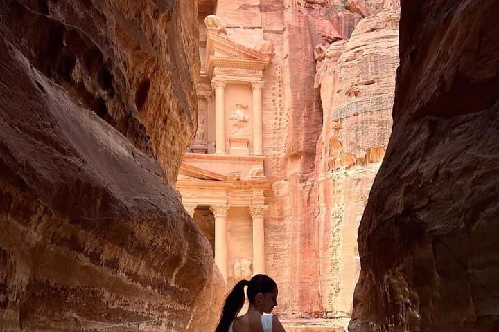Full-Day Petra and Wadi Rum Private Tour from Amman — One-Day Petra & Wadi Rum Adventure photo 3