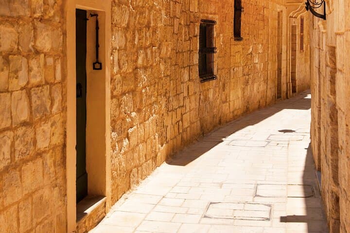 Mdina Self-Guided Scavenger Hunt: Explore the Silent City on Foot photo 6