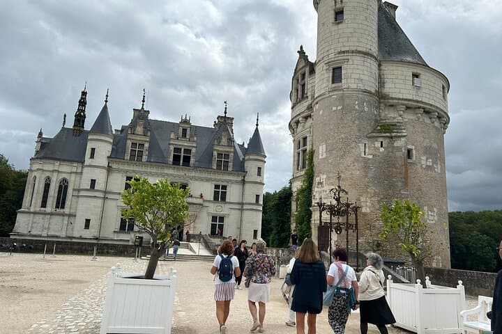 Loire Valley Day Trip from Paris — Chambord & Chenonceau with Wine and Cheese photo 3