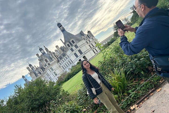 Loire Valley Day Trip from Paris — Chambord & Chenonceau with Wine and Cheese photo 6