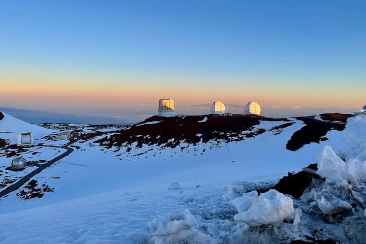Hilo to Mauna Kea Sunset & Waterfalls Tour — Summit Views and Island Falls photo 2