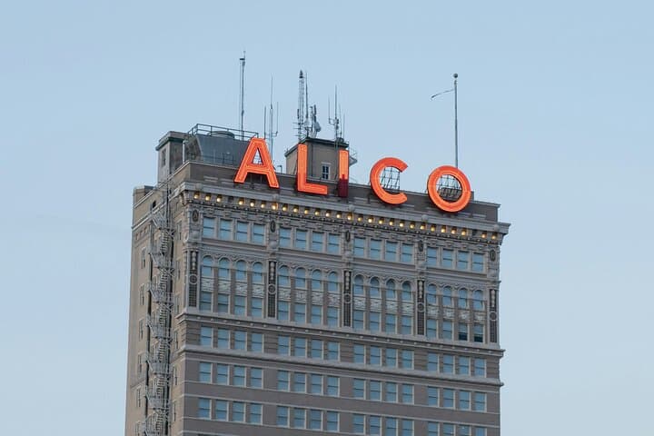 Self-Guided Haunted Walking Tour in Waco — Silos to Suspension Bridge photo 5