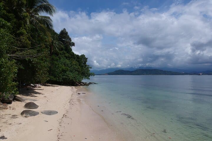Sepanggar Island Snorkeling: Day Trip from Kota Kinabalu