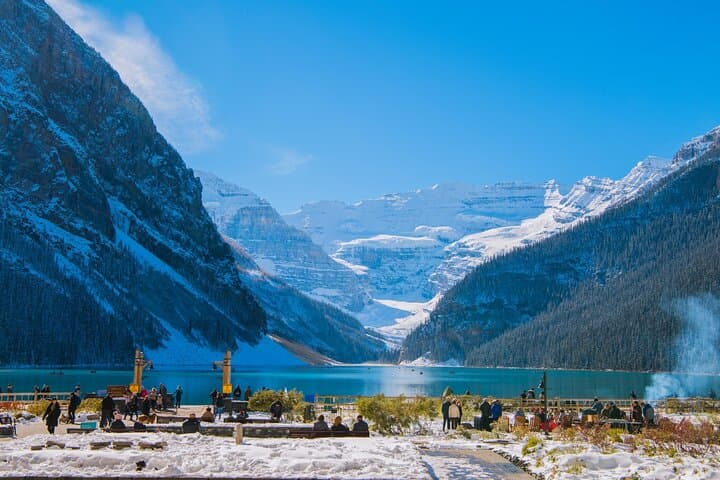 Banff Private Day Tour: Lake Louise, Moraine & Peyto Lake Highlights photo 5