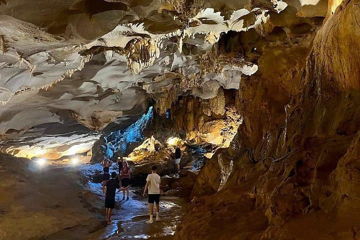 Ha Long & Bai Tu Long Bay 2-Day Overnight Cruise — Kayak, Cave & Sunset Party photo 2