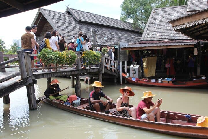 Pattaya Floating Market: Sightseeing Boat Through Thailand's Four Regions photo 6