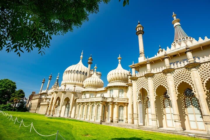 Seven Sisters & Brighton Day Trip from London — Cliffs, Coast and City photo 3