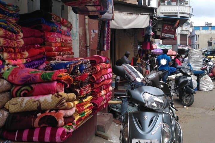 Bengaluru Markets Walking Tour: KR Market & Russell Market Food and Culture Trail photo 5