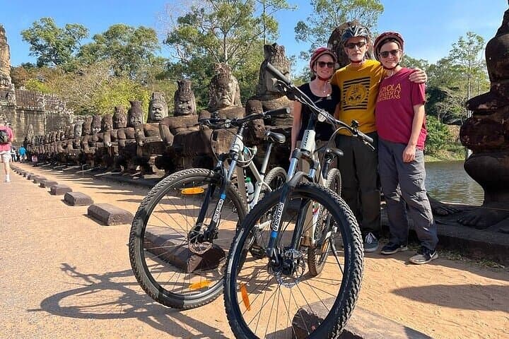 Cycling Angkor Wat: Full-Day Guided Temple Tour from Siem Reap photo 6