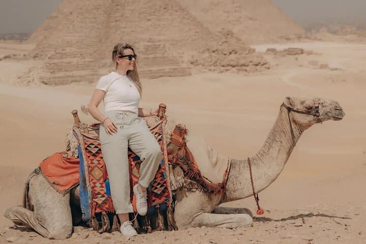 Full-Day Cairo Excursion from Hurghada: Pyramids, Sphinx & Egyptian Museum