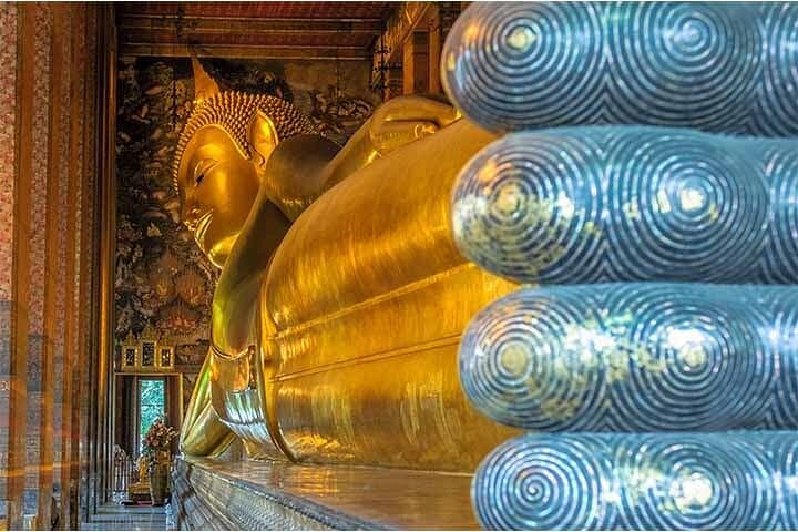 Kid-Friendly Bangkok Walking Tour: Sanam Luang, Temples & Amulet Market photo 2