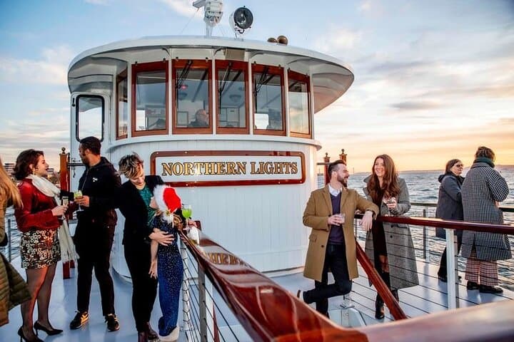 Holiday Sunset Cruise in Boston Harbor: Festive Yacht Sunset Tour photo 1