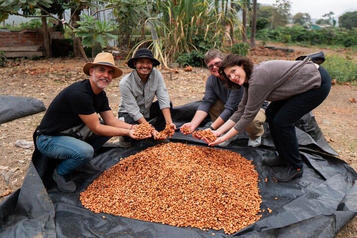 Churute Howler Monkey Reserve & Cacao Chocolate Making Day Trip from Guayaquil photo 4