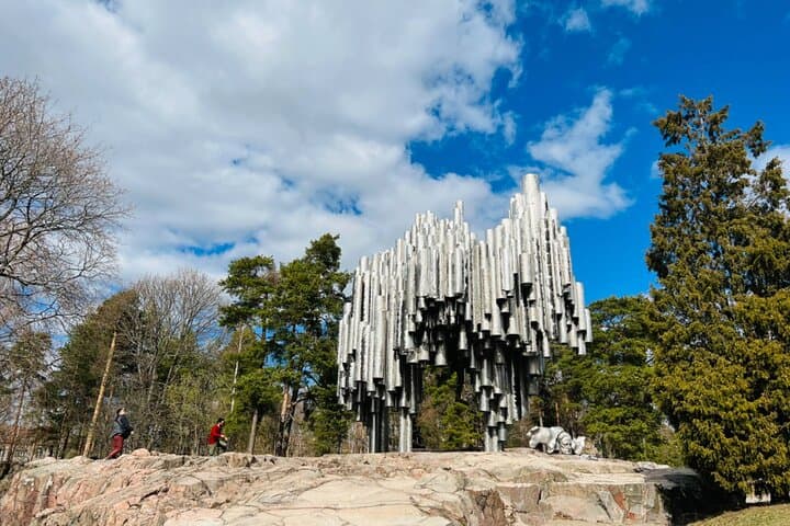 Private Full-Day Tour of Helsinki and Porvoo: Urban Sights & Historic Old Town photo 3