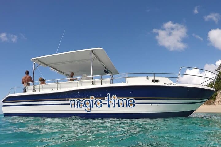 Discover Sint Maarten's Turquoise Waters on the Best Boat Trip photo 5