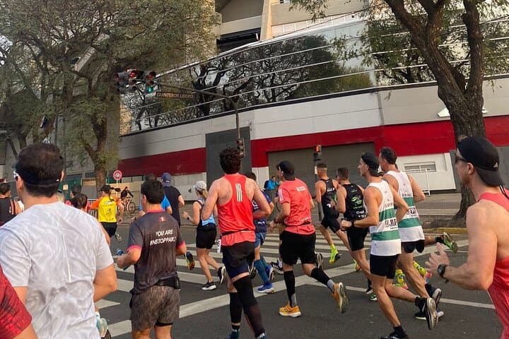 Buenos Aires Blue Trail: 10K Running Tour from River Plate to Costanera Reserve