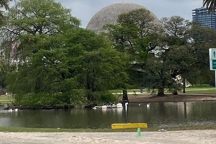 Run Buenos Aires Red Trail: Planetario to River Plate 8km Running Tour