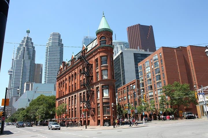 Private Walking Tour in Downtown Toronto — Architecture, Hockey & CN Tower Sights photo 5