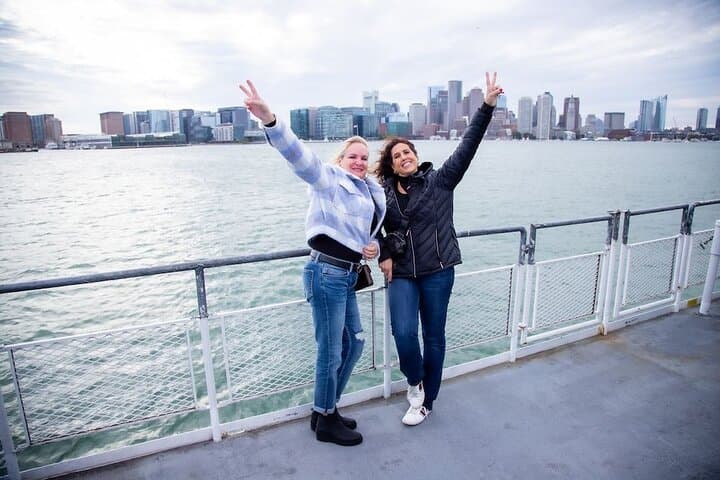 Best Boston Small-Group Driving Tour with Harvard, Bunker Hill & Harbor Cruise photo 6
