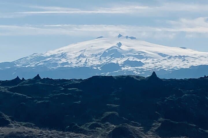 Private Snæfellsnes Tour from Reykjavík — Kirkjufell, Black Sand Beaches & Seal Viewing in a Mercedes SUV