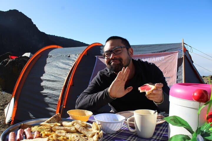 Marangu Route Kilimanjaro 6-Day Expedition Guide photo 2