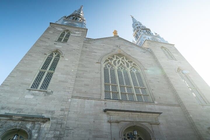 Ottawa Highlights Small-Group Walking Tour — National Gallery, ByWard Market & Rideau Canal photo 3