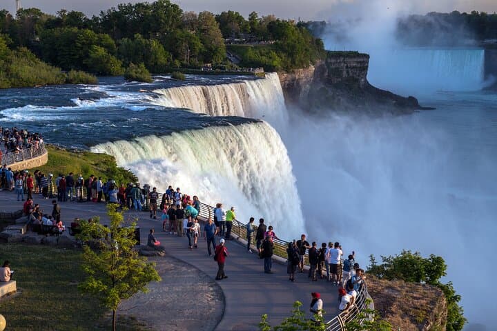 USA Side Niagara Falls Adventure: Maid of the Mist, Cave of the Winds & Goat Island photo 4