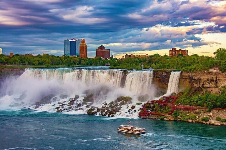 USA Side Niagara Falls Adventure: Maid of the Mist, Cave of the Winds & Goat Island photo 5
