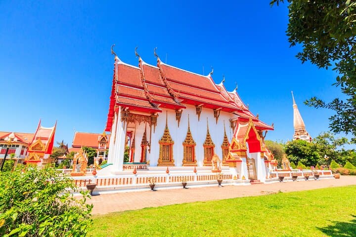 Phuket Sunday Old Town & Discovery City Tour: Wat Chalong, Khao Rang & Hanuman World photo 2