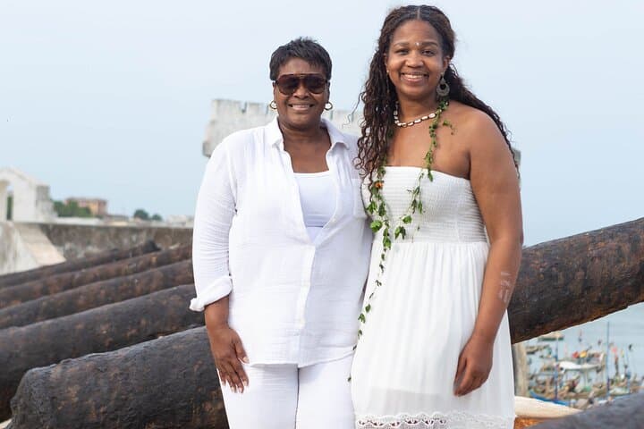 Cape Coast and Kakum: Canopy Walk, Elmina & Door of No Return Day Tour