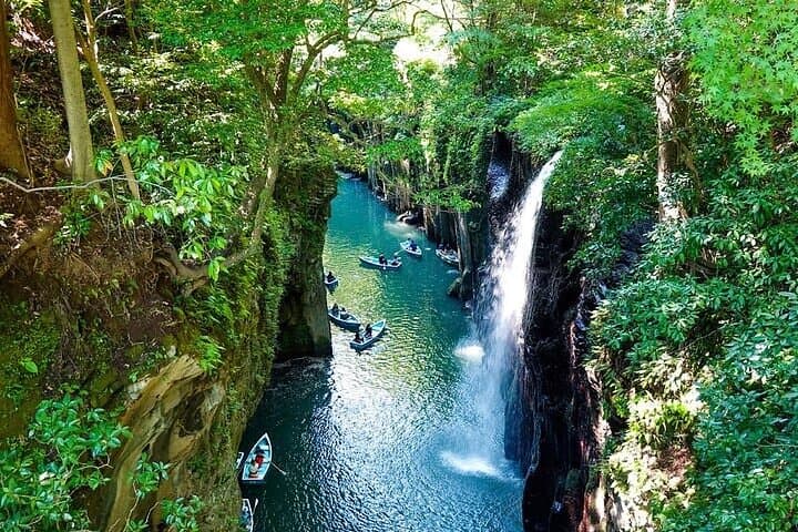 Takachiho Gorge & Sacred Shrines Day Trip from Fukuoka photo 3