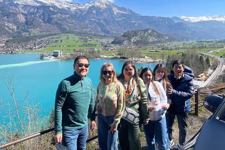 Bernese Oberland Luxury Private Day Tour — Interlaken, Lauterbrunnen & Giessbach photo 4