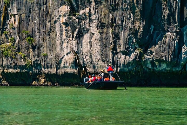 Luxury Hermes Cruise: 2-Day Halong Bay with Balcony, Titop & Sung Sot Cave photo 2