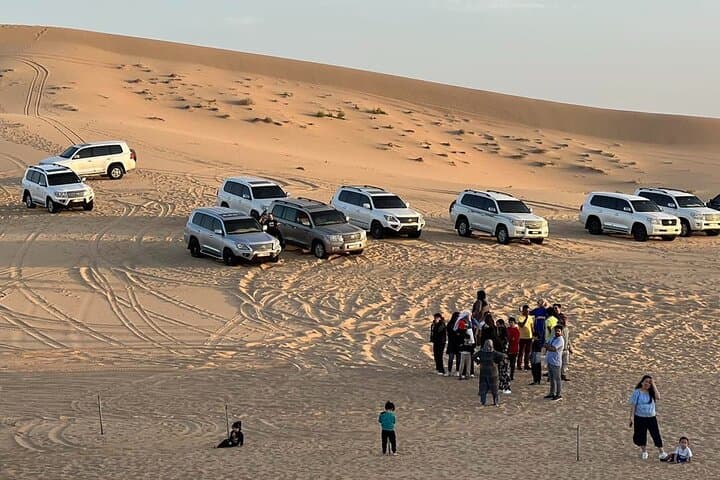 Abu Dhabi Desert Safari: Ultimate Evening 4x4 Dune Adventure & BBQ photo 4