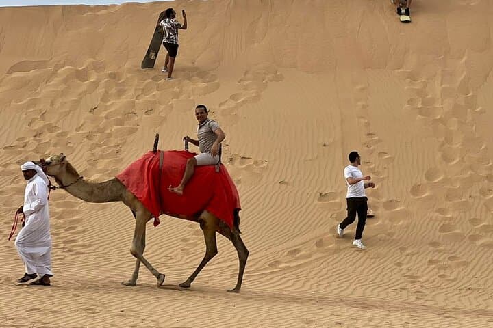 Abu Dhabi Desert Safari: Ultimate Evening 4x4 Dune Adventure & BBQ photo 5